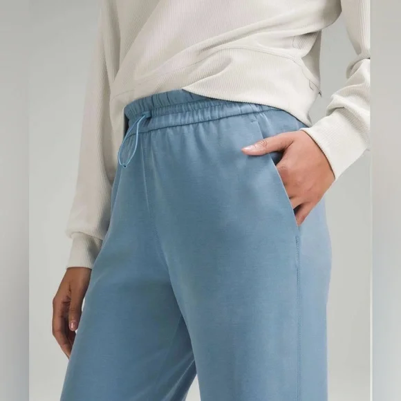 Lululemon Lululemon Softstreme High-Rise Pant - Picture 3 of 7